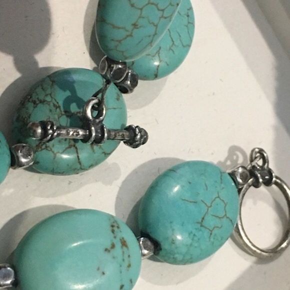 VINTAGE Turquoise and Sterling Silver Strung Necklace - Picture 4 of 6